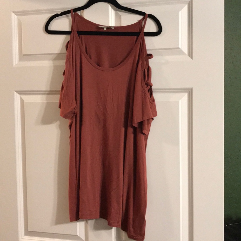 BKE Marsala Top with Criss Cross cut out sleeves